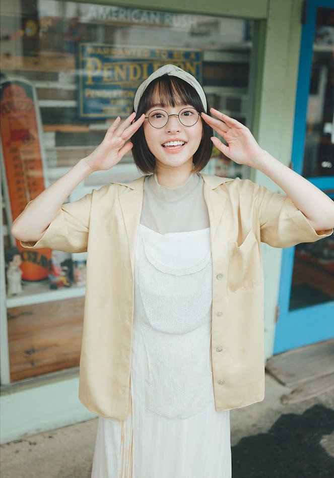 高崎かなみ 鬼かわな水着＆ランジェリー画像！