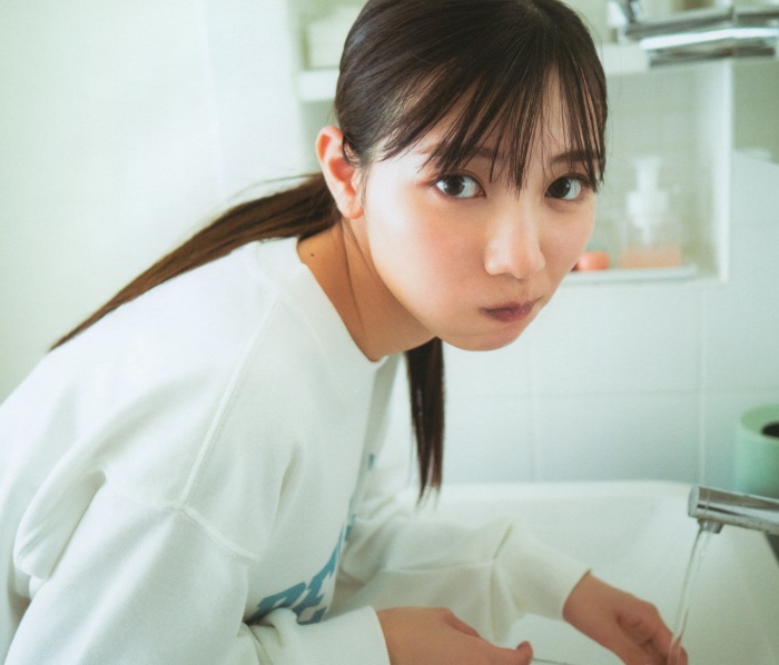 河田陽菜 ぷるふわバストの水着グラビア画像！