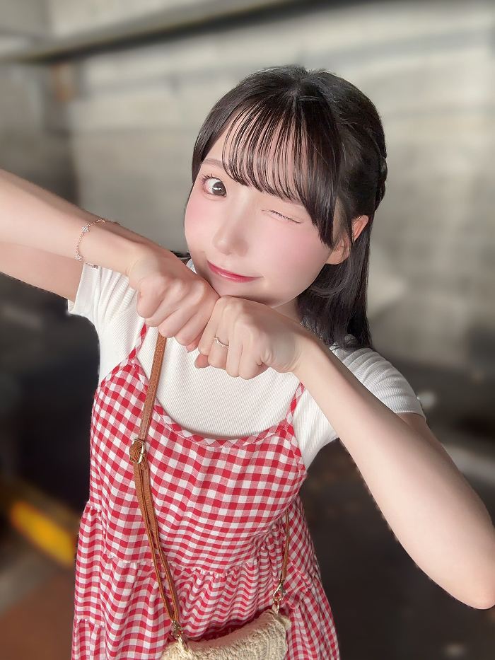 小日向優花 Iカップボインの水着グラビア画像！