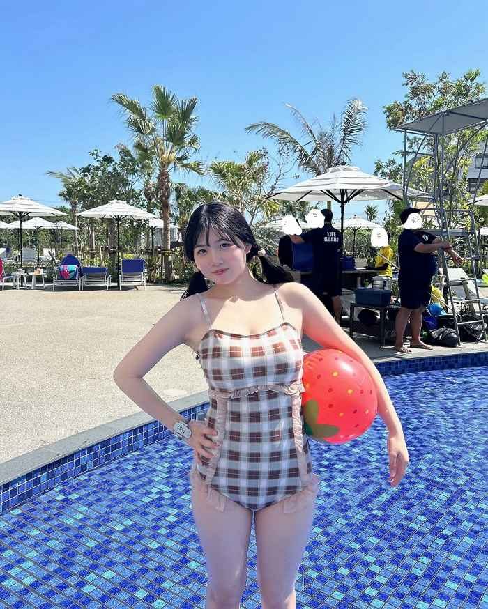秋田そな Gカップボインの水着グラビア画像！
