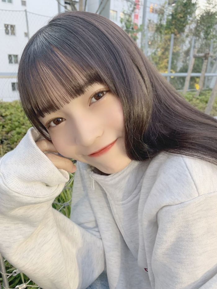 黒嵜菜々子 ふわふわボインの水着グラビア画像！