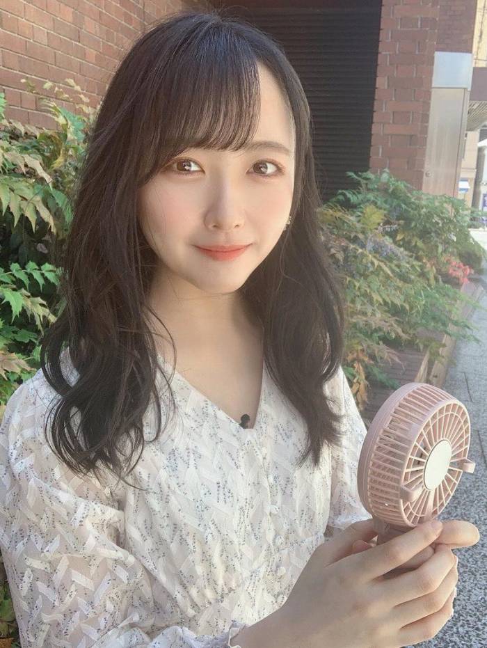 石田千穂 めちゃかわな水着グラビア画像！！