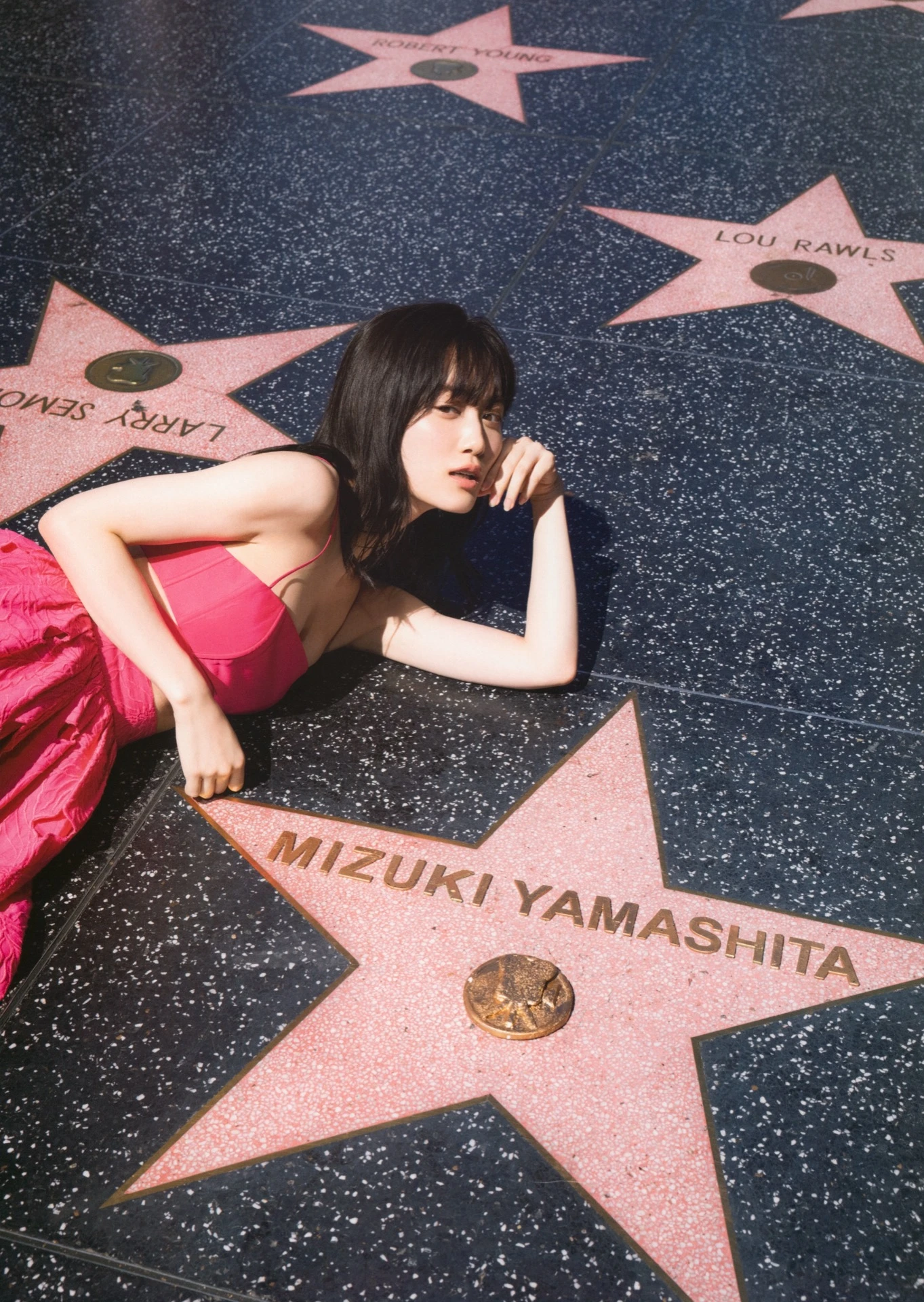 Mizuki Yamashita 山下美月, 2nd写真集 「ヒロイン」 Set.02