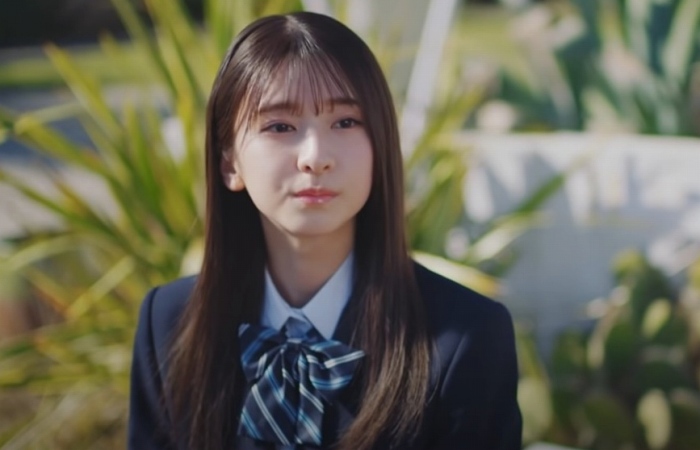 菅原咲月 すべすべ美脚の激かわグラビア画像！