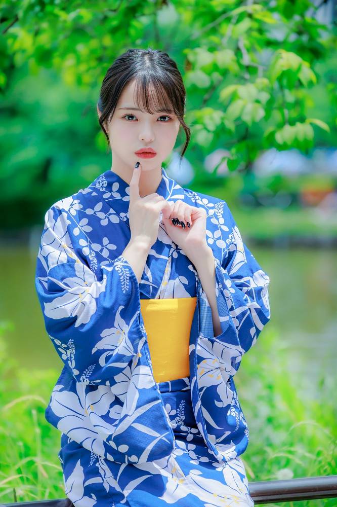 真白雪澄 Gカップボインの水着グラビア画像！