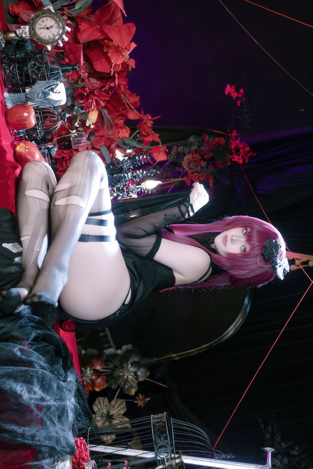 Cosplay 屿鱼 – 崩坏 星穹铁道 卡芙卡 缚月之夜