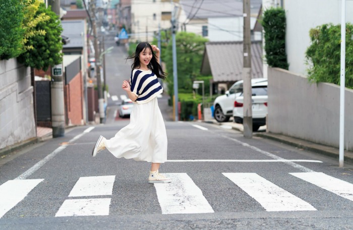 高鶴桃羽 激かわボインな水着グラビア画像！