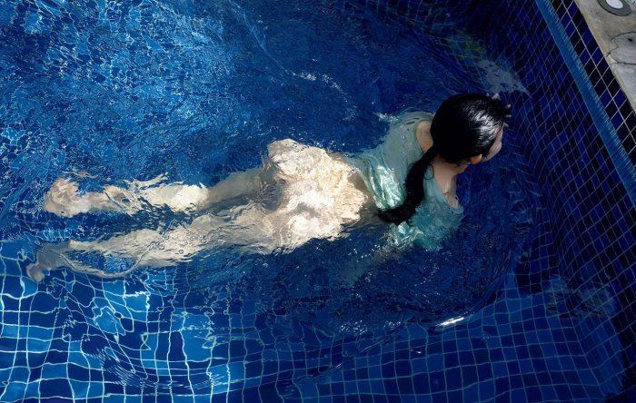 天木じゅん 爆裂Iカップの水着グラビア画像！