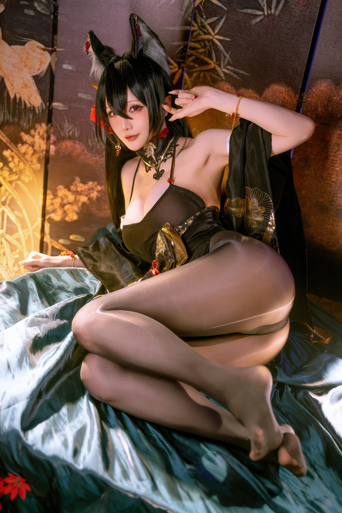 Cosplay 星之迟迟Hoshilily – 2025年12月计划E 碧蓝航线 近江