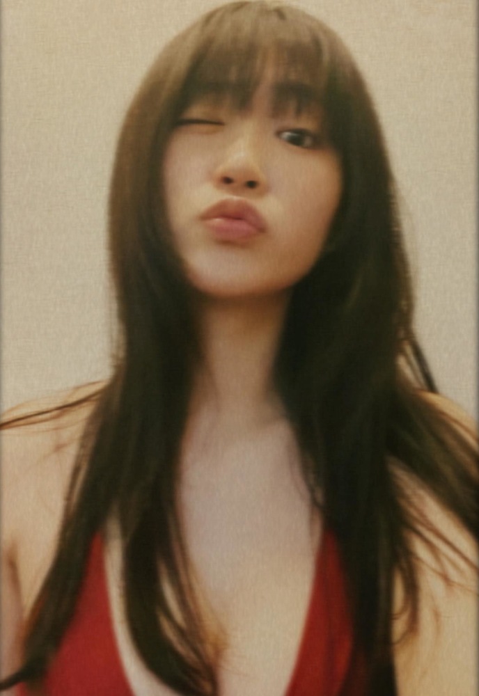 瑚々 スタイル抜群すぎる水着グラビア画像！