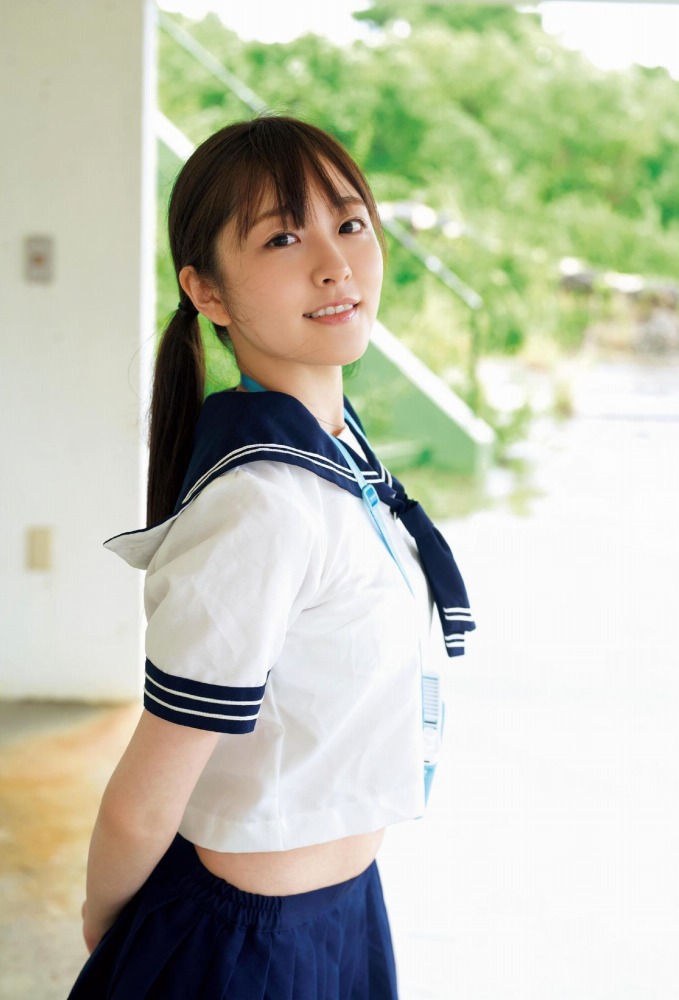 青空ひかり 笑顔がかわいい純朴ヌード画像！