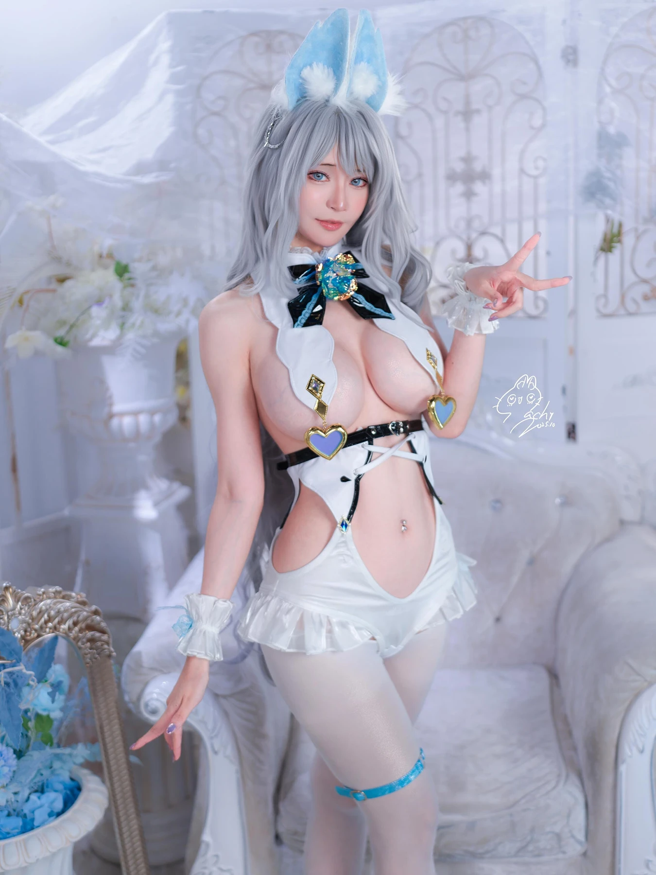 Cosplay Machi馬吉 – White Rabbit