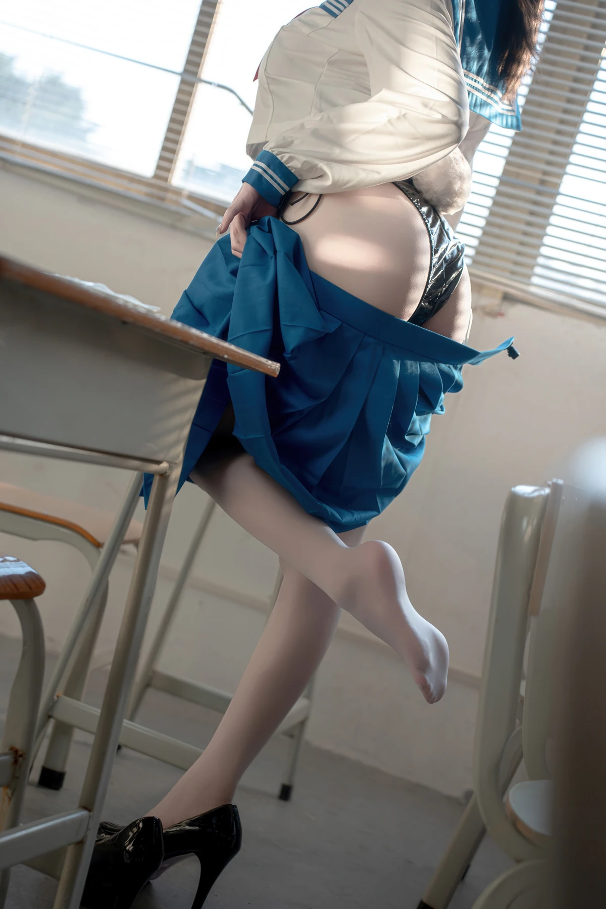 Cosplay 纸悦Etsu_ko – 水手服兔女郎