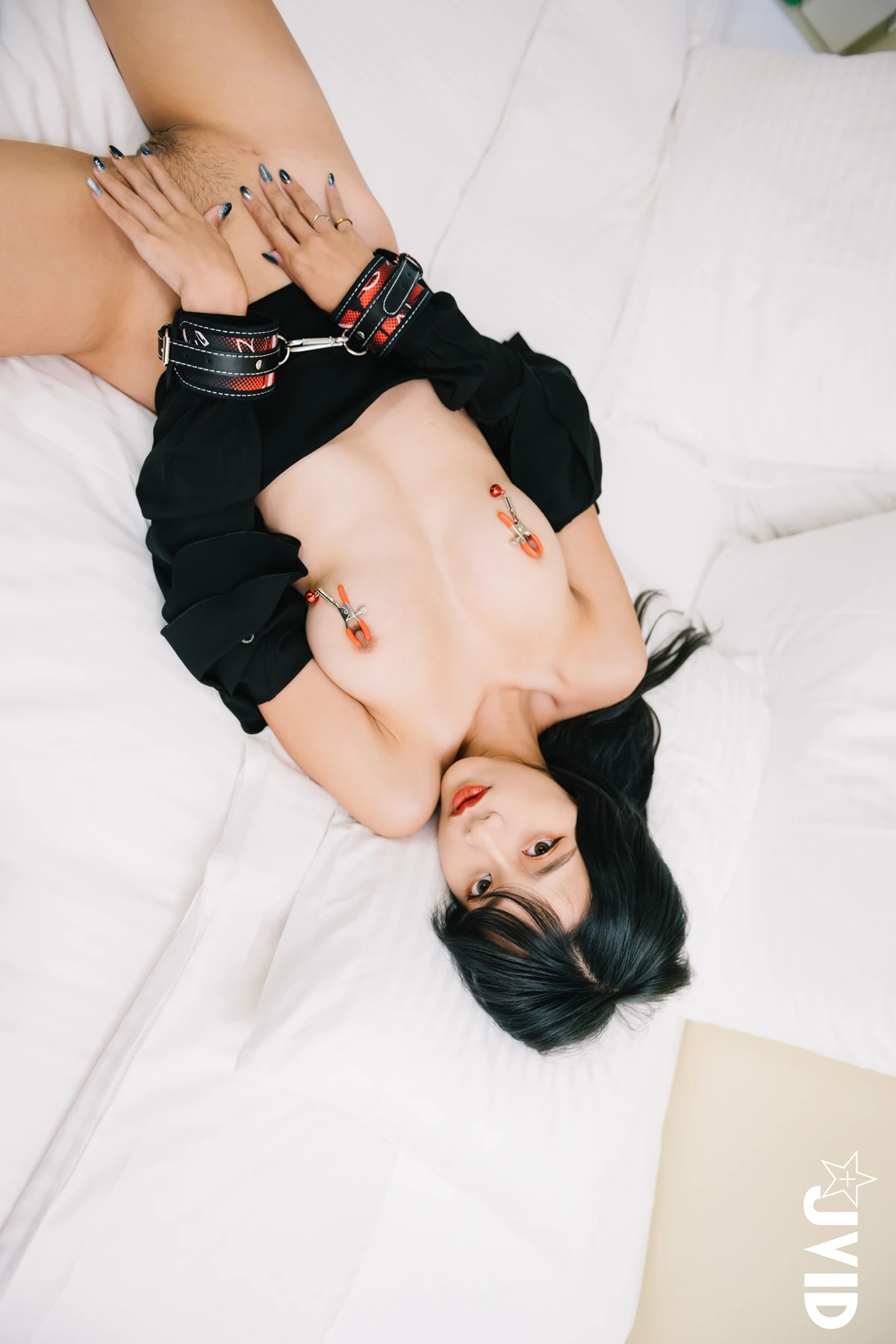 JVID 韓芳語 – DesireVol.極正大奶大學新鮮人芳語.下班後的情色指導