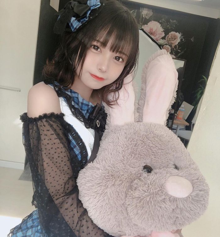 宮崎あみさ キュートな水着グラビア画像画像！