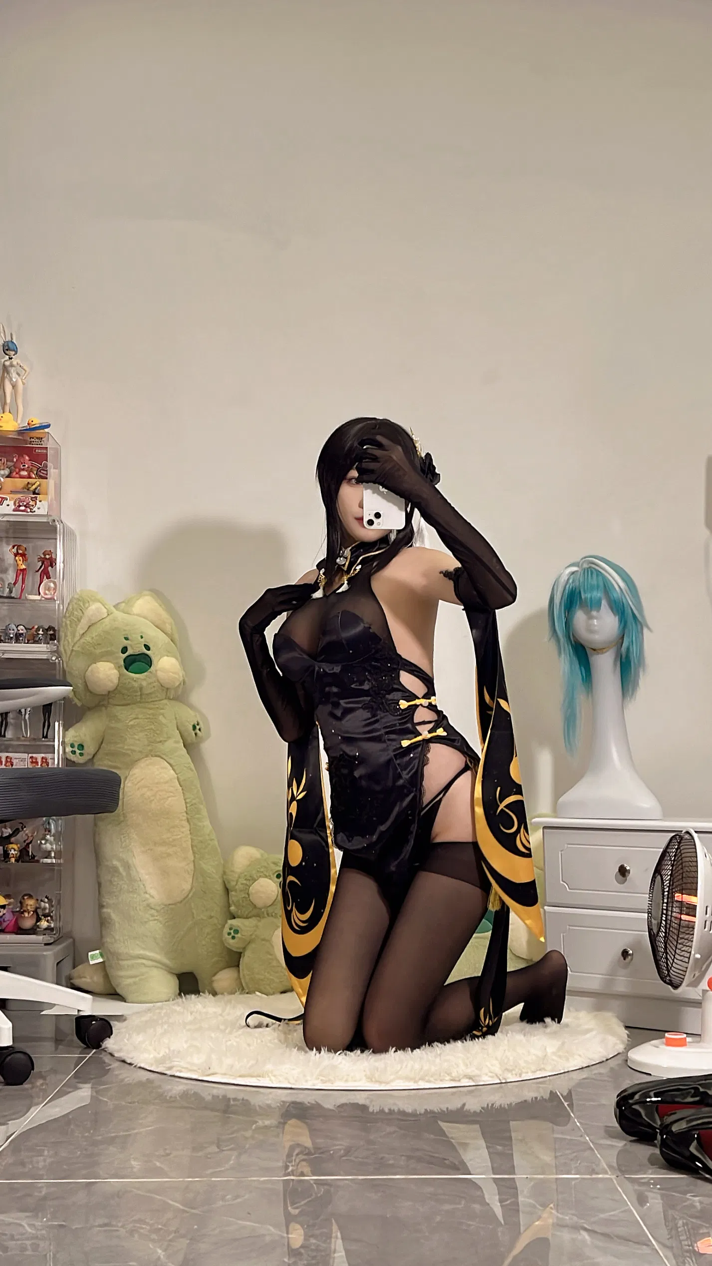 [Cosplay] 无影喵喵Ghost - 镇海黑旗袍