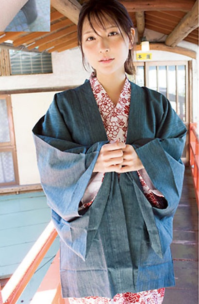 あまつまりな 脱ぎすぎ水着＆下着グラビア画像！