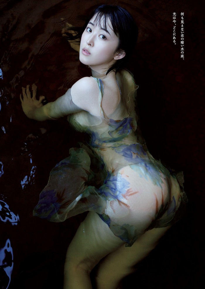 おしの沙羅 Gカップボインの水着グラビア画像！