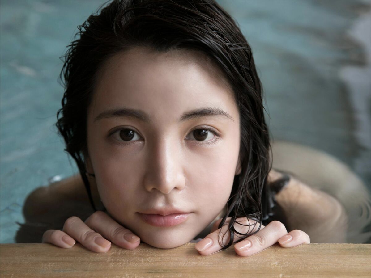 Miu Nakamura 仲村美海 - 週刊ポストデジタル写真集 背中を流して
