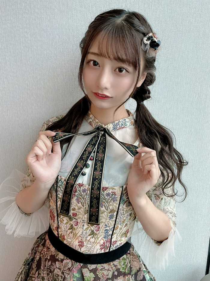 鈴木優香 ちょっと脱ぎすぎ水着グラビア画像！