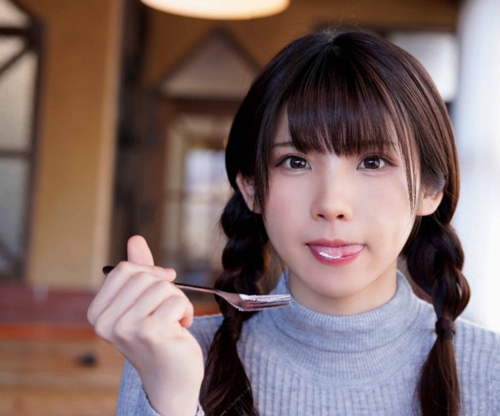 えなこ めっちゃかわいい水着グラビア画像！