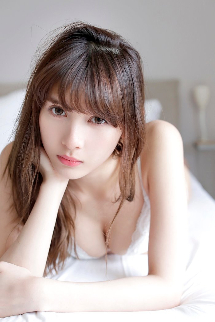 アンジェラ芽衣 素敵すぎ水着グラビア画像！