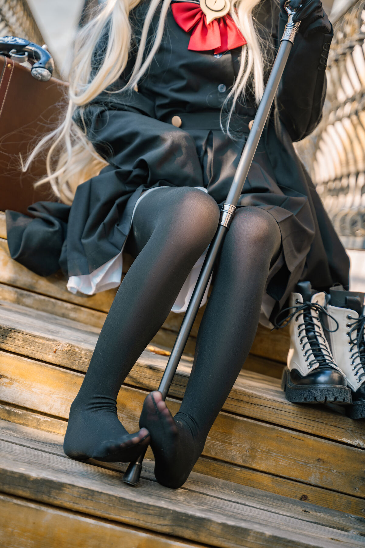 Coser@矢量鱼 - 笑面教授