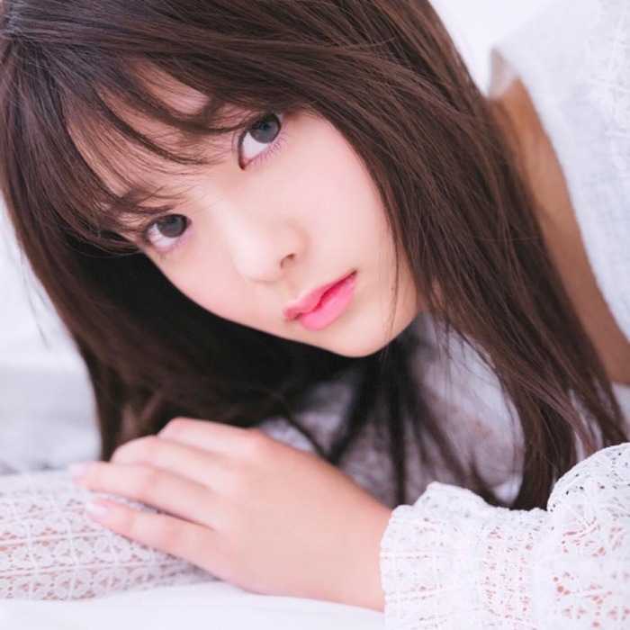 田村保乃 ナチュラルな激かわ水着グラビア画像！