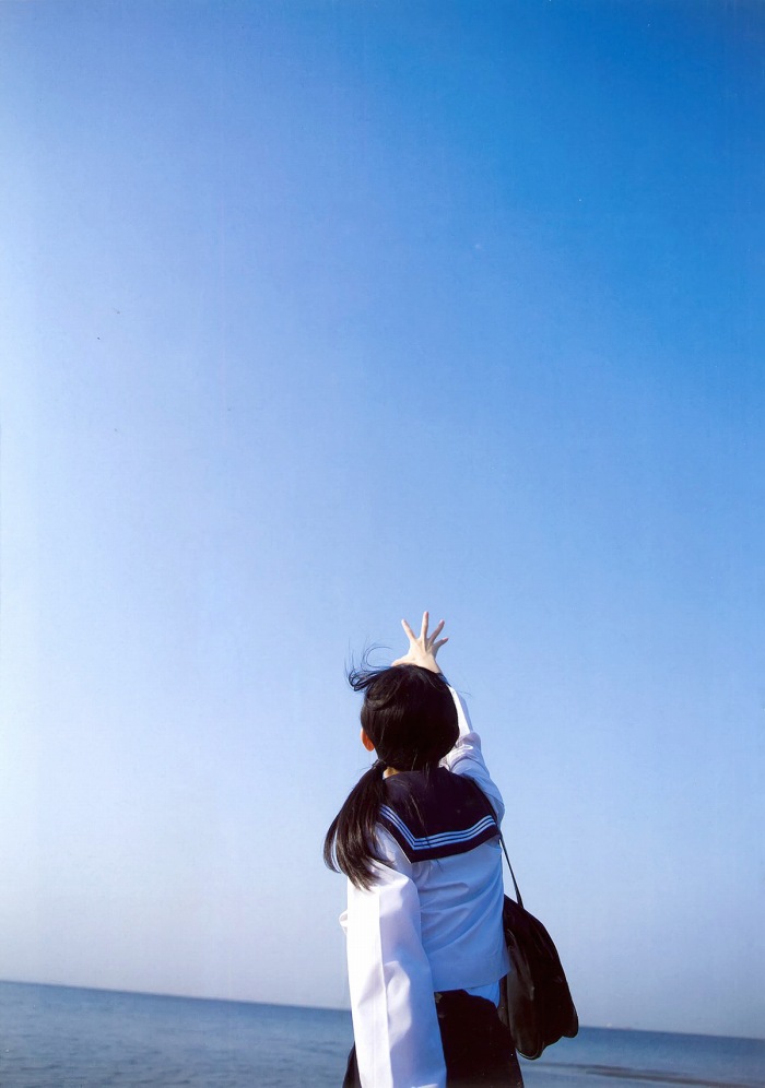 金村美玖 しっとりかわいい水着＆生脚画像！