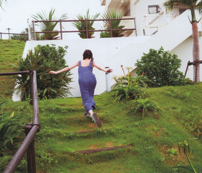 河田陽菜 ぷるふわバストの水着グラビア画像！