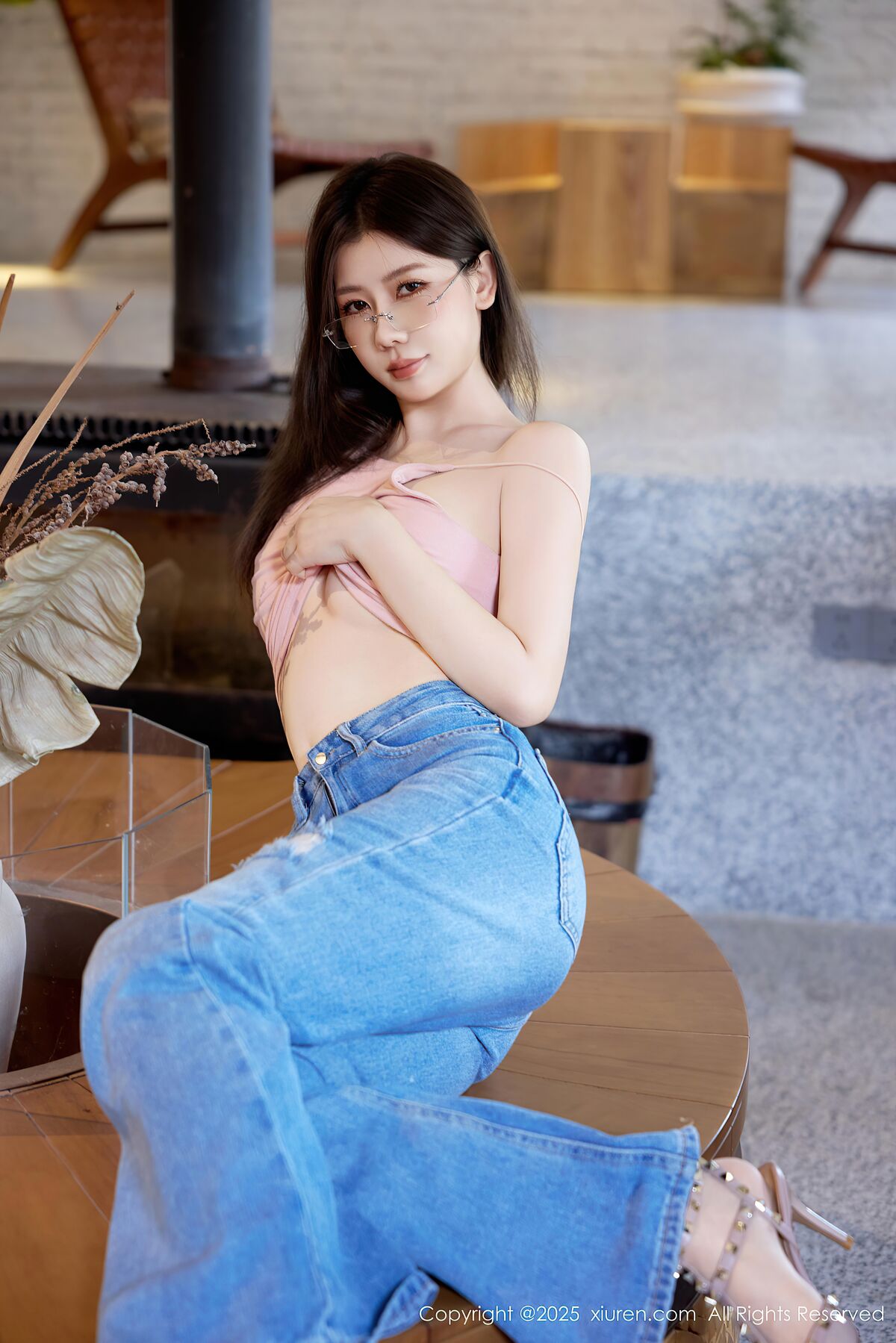 XiuRen秀人网 No.10983 Yin Tian Tian Sunny