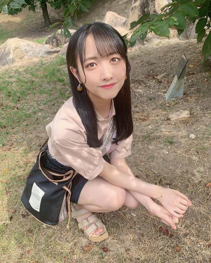 石田千穂 めちゃかわな水着グラビア画像！！