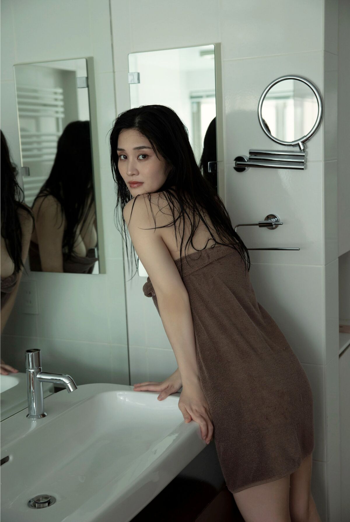 Rin Takahashi 高橋凛 - 週刊ポストデジタル写真集 理想ノカラダ