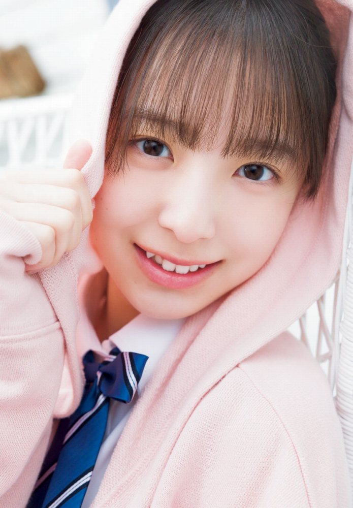 渡辺莉奈 鬼かわなタンクトップグラビア画像他！