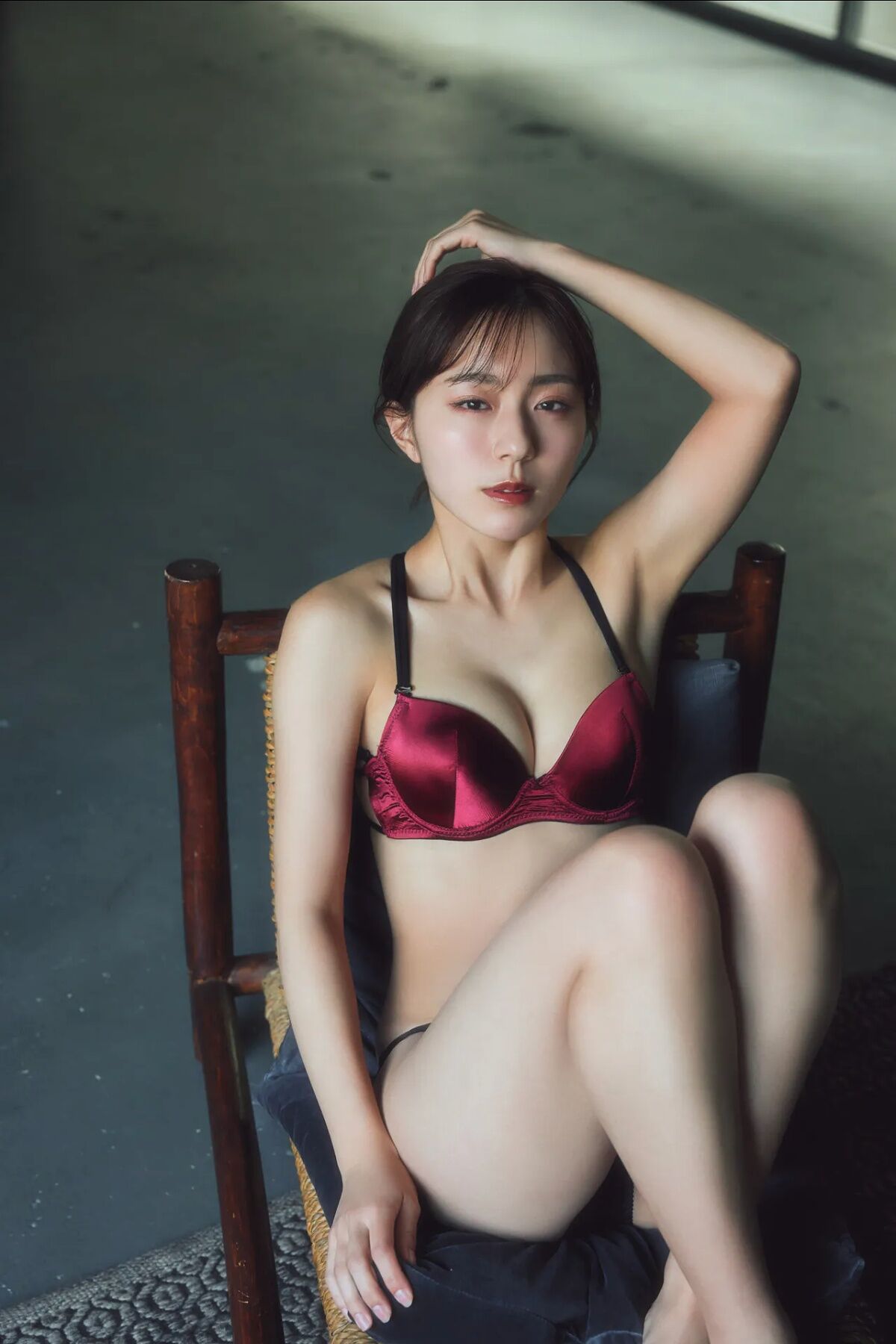 Miki Ide 井手美希 - Friday Digital Photobook Graduation 卒業 Vol.2