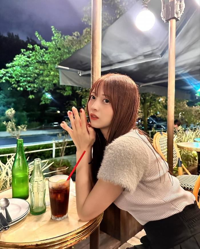 黒嵜菜々子 ふわふわボインの水着グラビア画像！