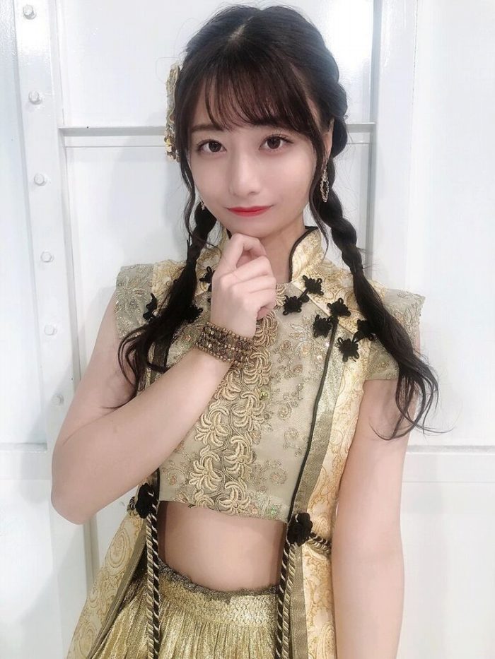 鈴木優香 ちょっと脱ぎすぎ水着グラビア画像！