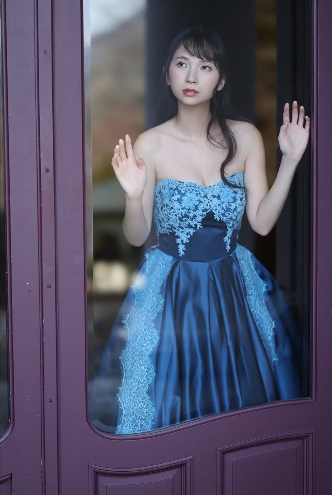 街山みほ 美乳ヘアヌード＆水着グラビア画像！