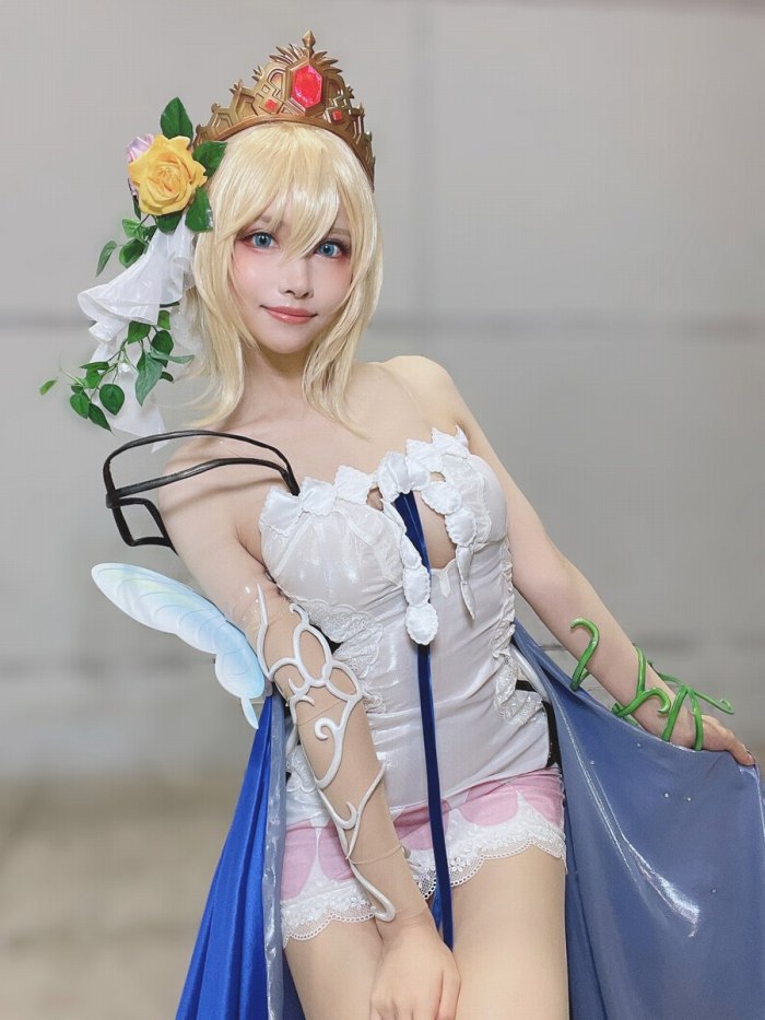 えい梨 美しいコスプレ＆水着グラビア画像！