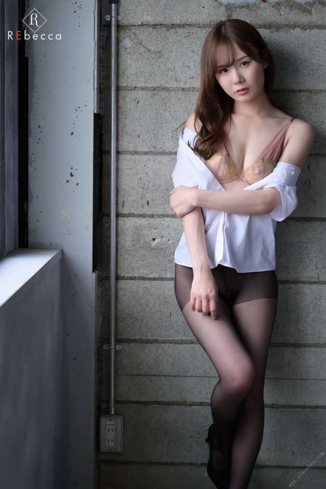 miru Eカップおっぱいの激かわヌード画像！