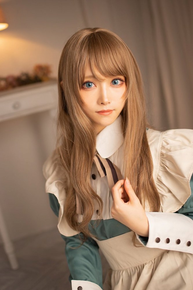 えい梨 美しいコスプレ＆水着グラビア画像！