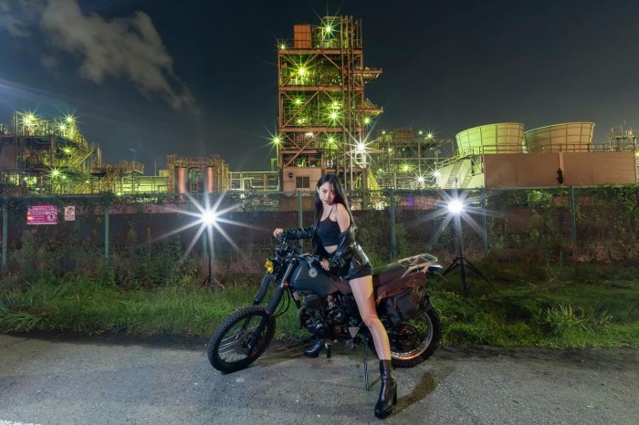 相沢菜々子 スタイル抜群な水着グラビア画像！