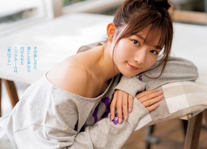 青山なぎさ 激かわな生脚＆タンクトップ画像！