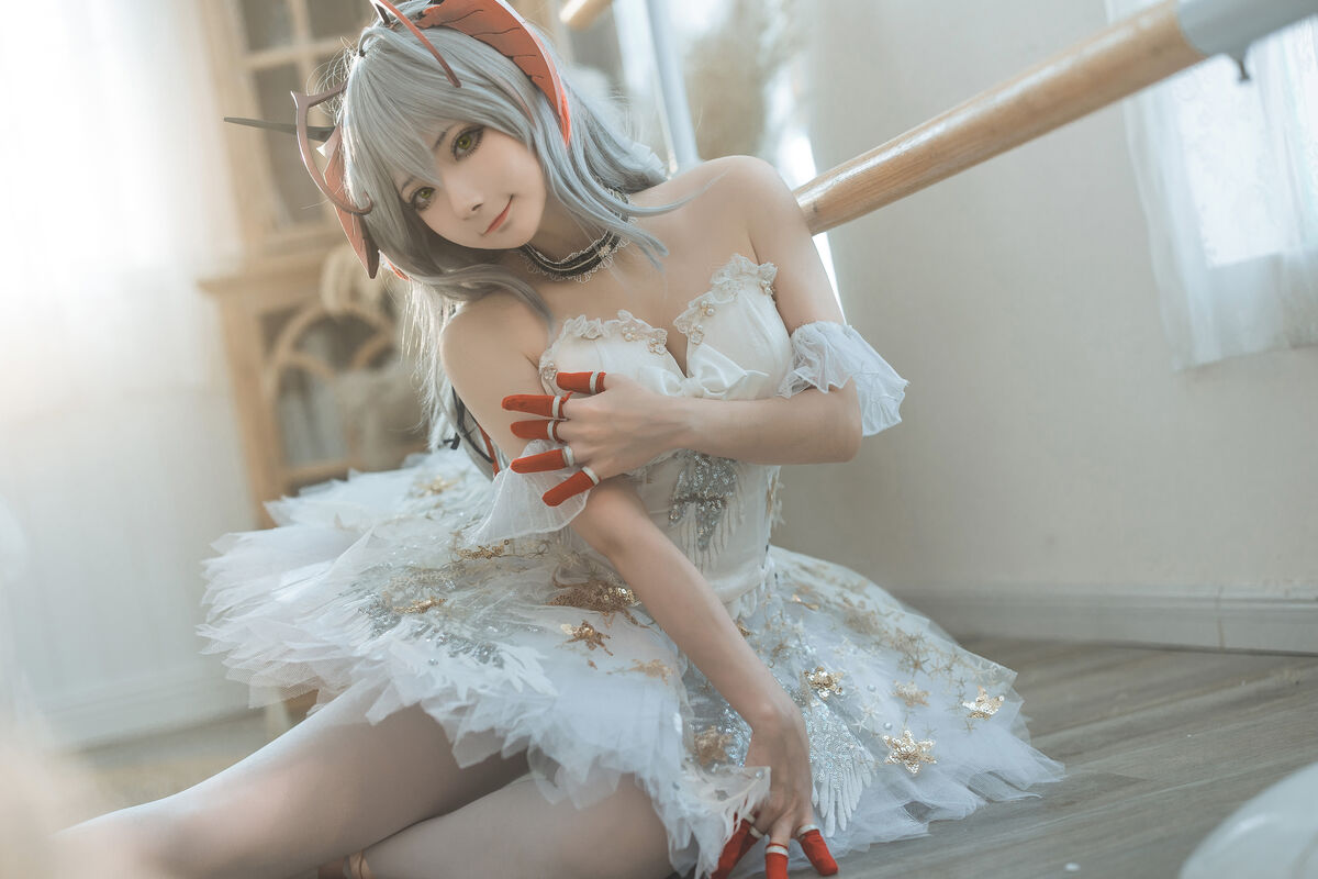 Coser@是三不是世w - 明日方舟 W 芭蕾