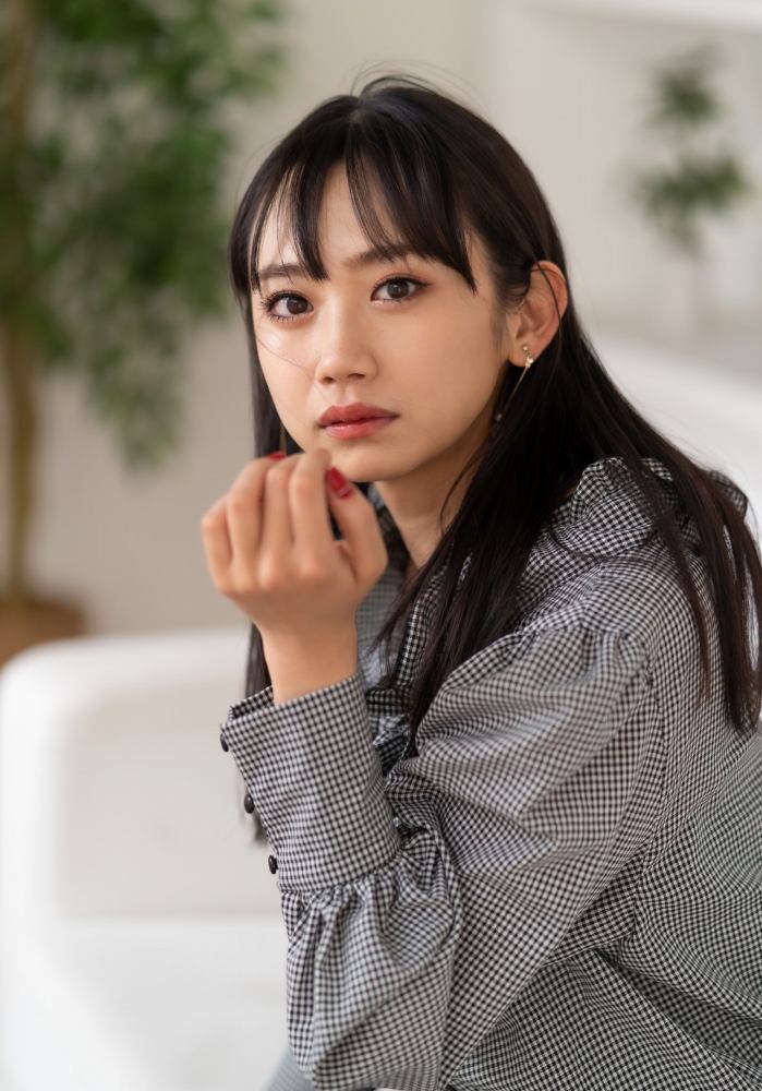 相沢菜々子 スタイル抜群な水着グラビア画像！