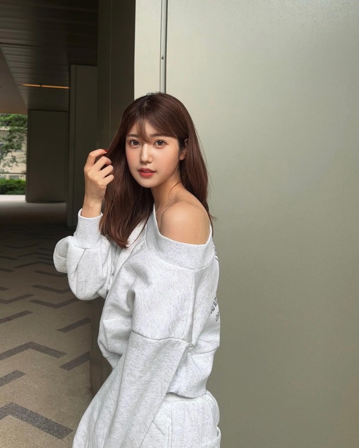 阿部なつき ボンキュッボンの水着グラビア画像！