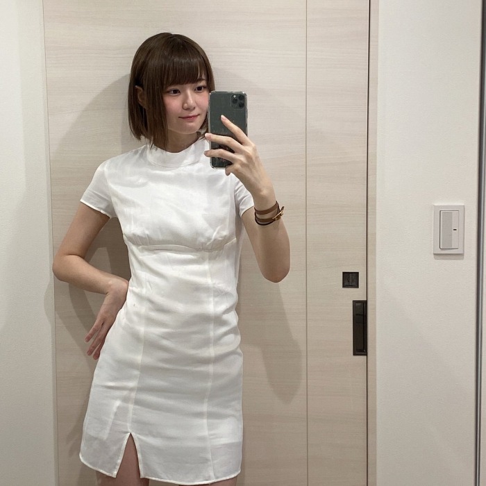 いけちゃん 細身でEカップの水着グラビア画像！