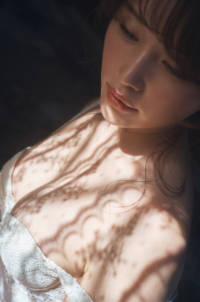 小日向ゆか 萌えるEカップの水着グラビア画像！