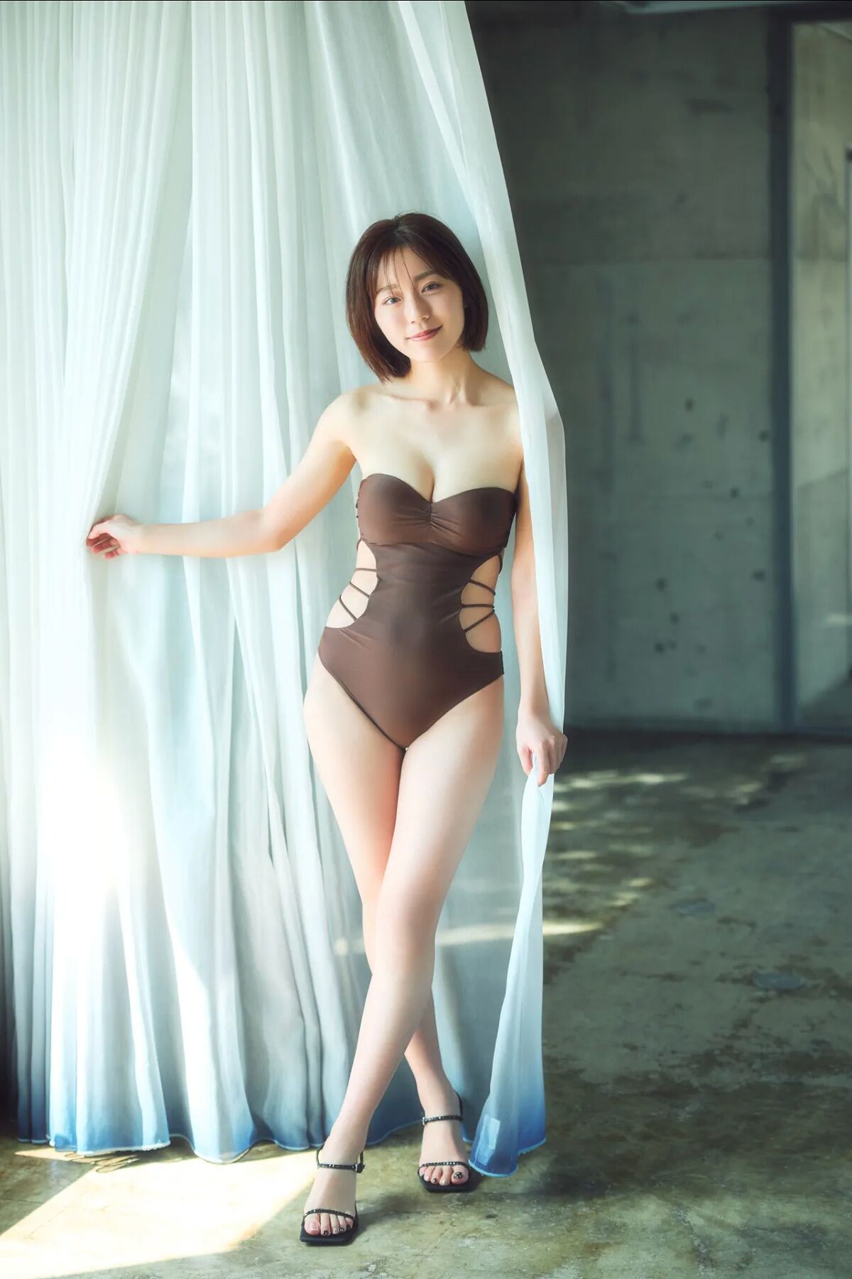 Miki Ide 井手美希 - Friday Digital Photobook Graduation 卒業 Vol.2