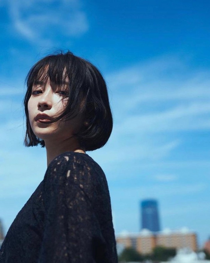 藤﨑ゆみあ 鬼かわすぎる着衣グラビア画像！